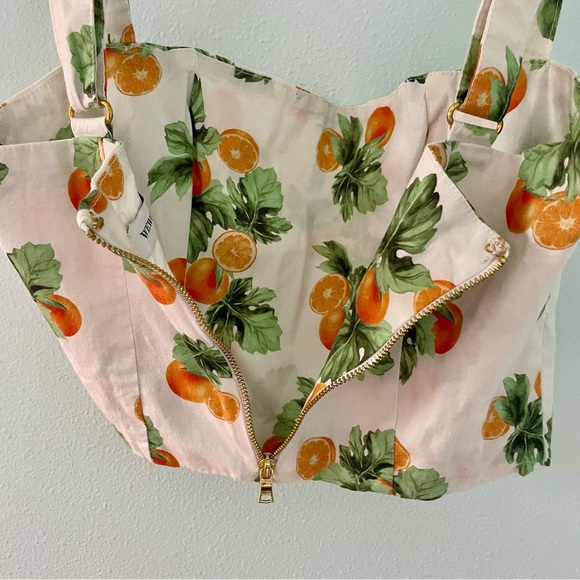 WEWOREWHAT STRAIGHT NECK CORSET white orange fruit size extra small - Picture 5 of 9